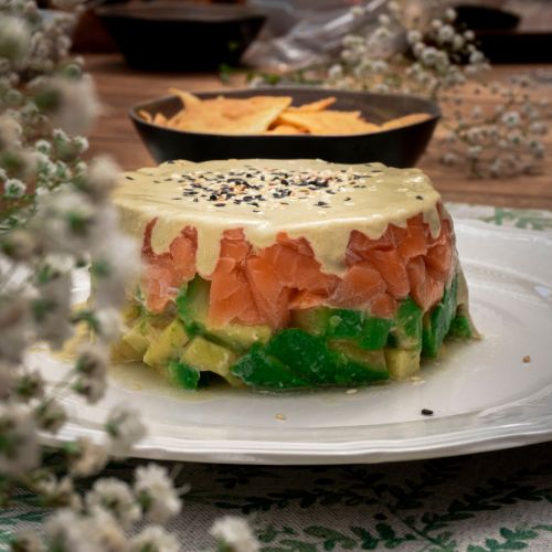 Tartar de Salmón + Chips