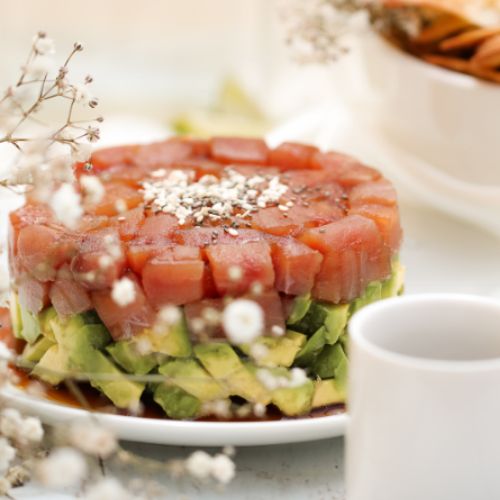 Tartar de atún + chips